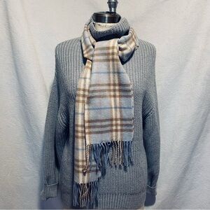3bar cashmere pale blue/ mocha fringed scarf